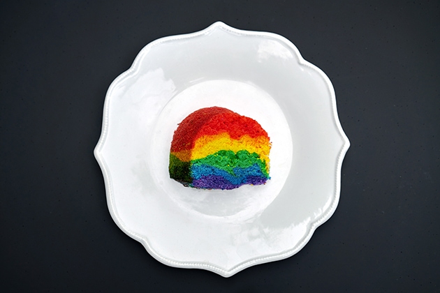 Rainbow Bundt Cake | LetsEatCake.com