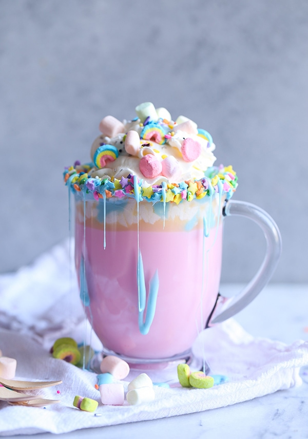 unicorn hot chocolate - unicorn desserts