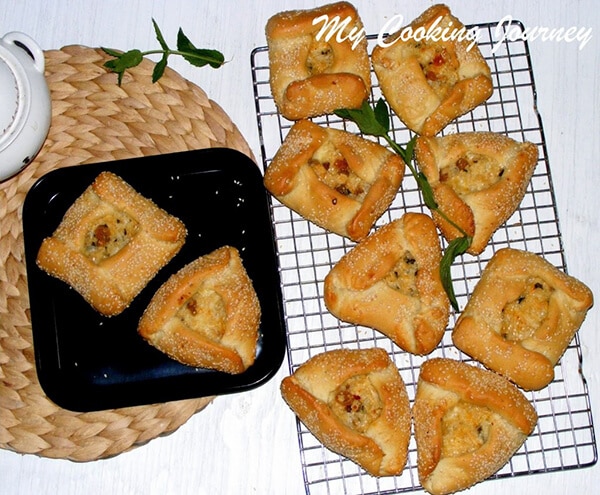 Greek Flaounes