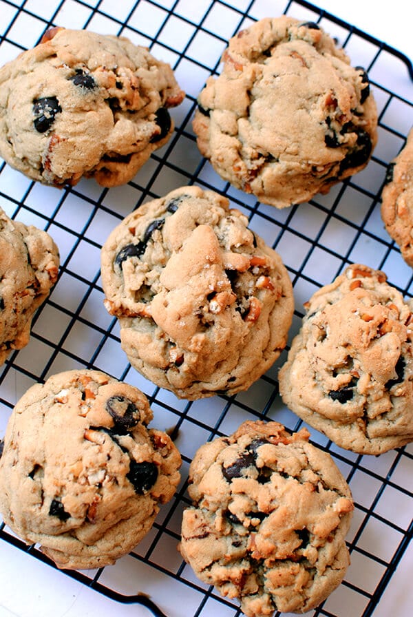 Peanut Butter Pretzel Cookies Recipe