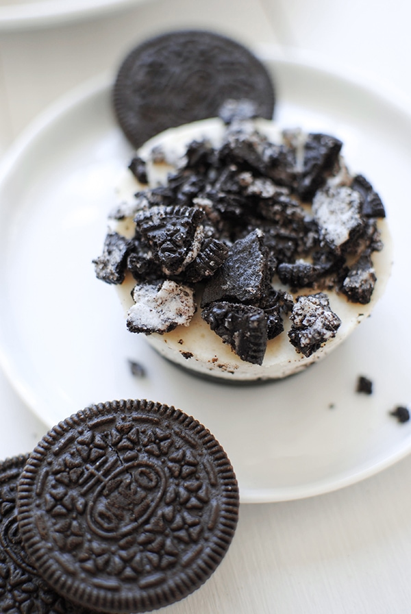 No Bake Vegan Oreo Cheesecake