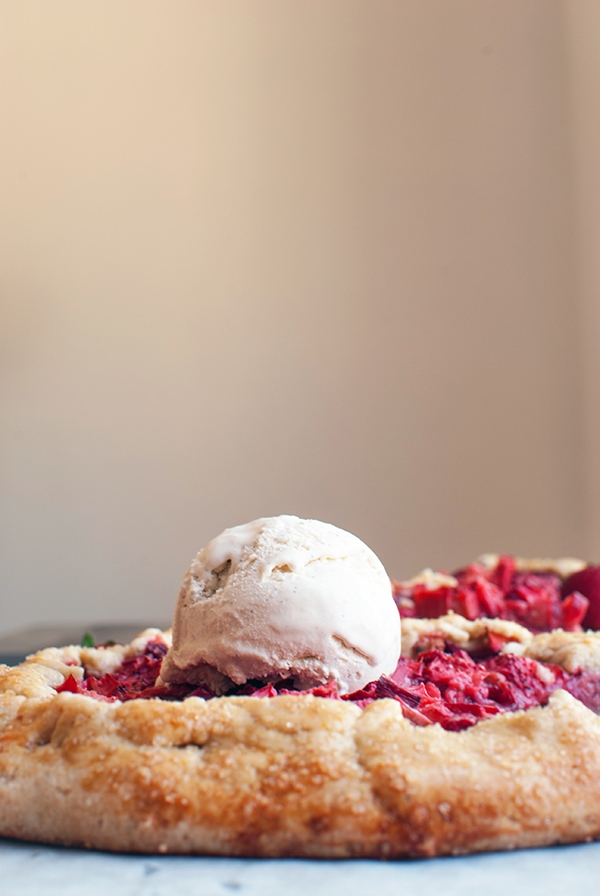 Strawberry Rhubarb Galette Recipe