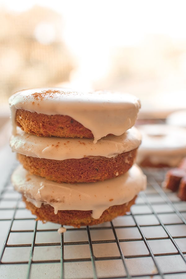 Chai Baked Donuts with Vanilla Cinnamon Glaze