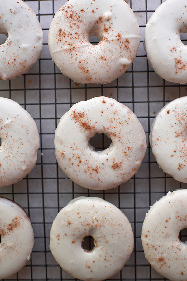 Baked Donuts - Chai Donuts with Vanilla Cinnamon Glaze