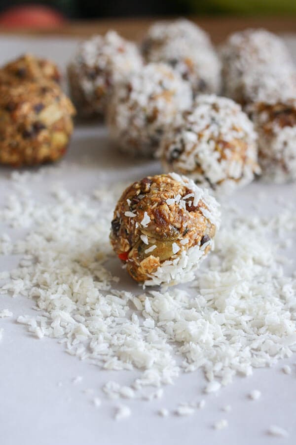 Raw Superfood Energy Balls