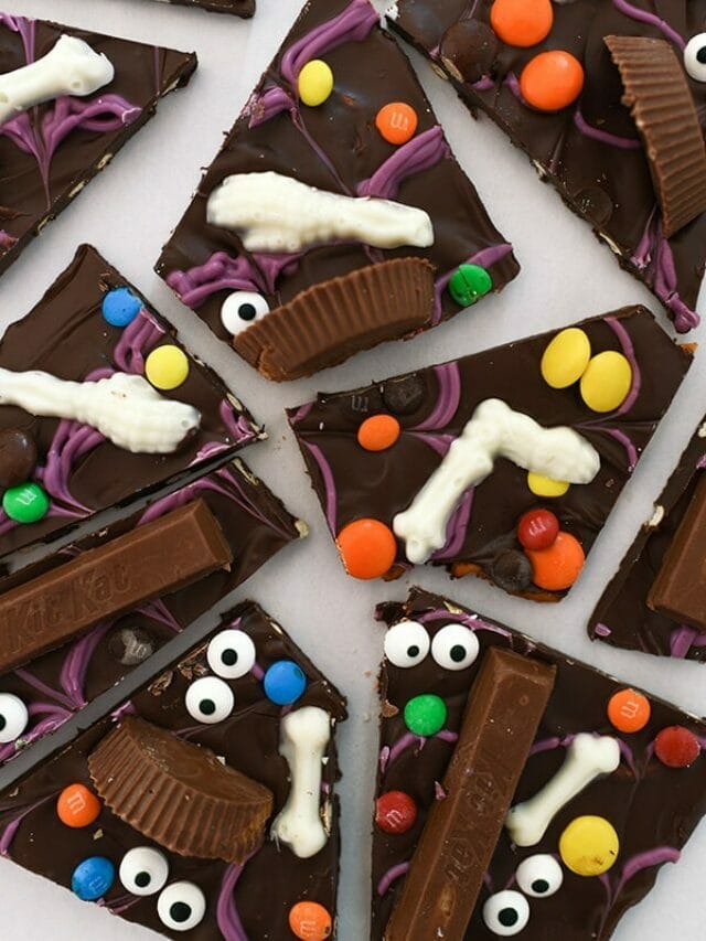 You Can Make This Halloween Bark In 10 Minutes