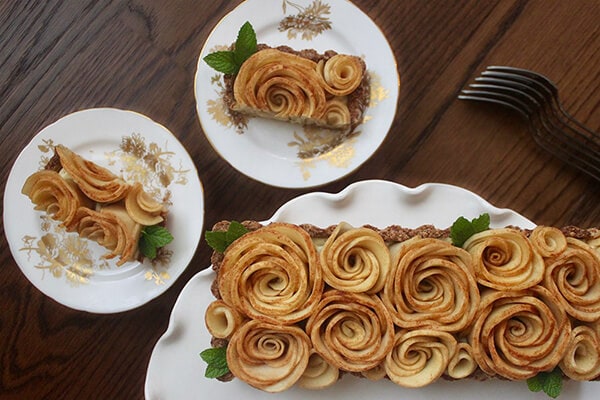 Healthy Desserts: Apple Rose Tart