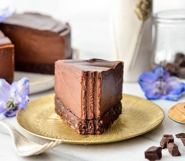 No Bake Desserts: Vegan Chocolate Peanut Butter Pie