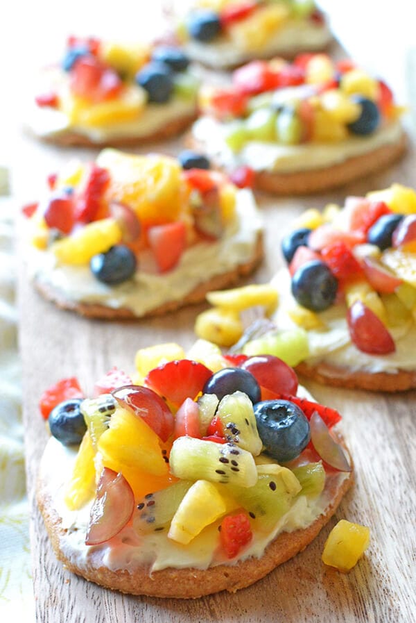 Healthy Summer Desserts: Fruit Pizza