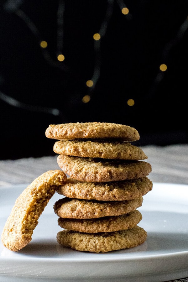 Healthy Cookies: Paleo Ginger Cookies