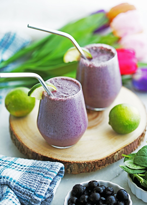 21 Smoothie Recipes - Blueberry Lime