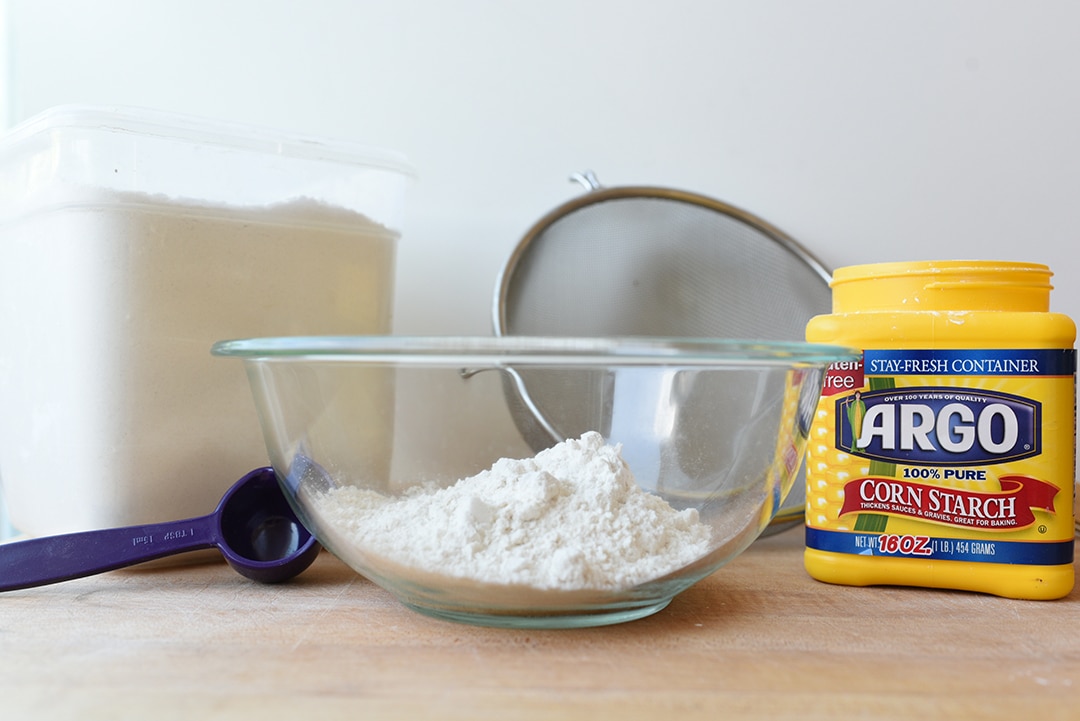 How to Make a Cake Flour Substitute