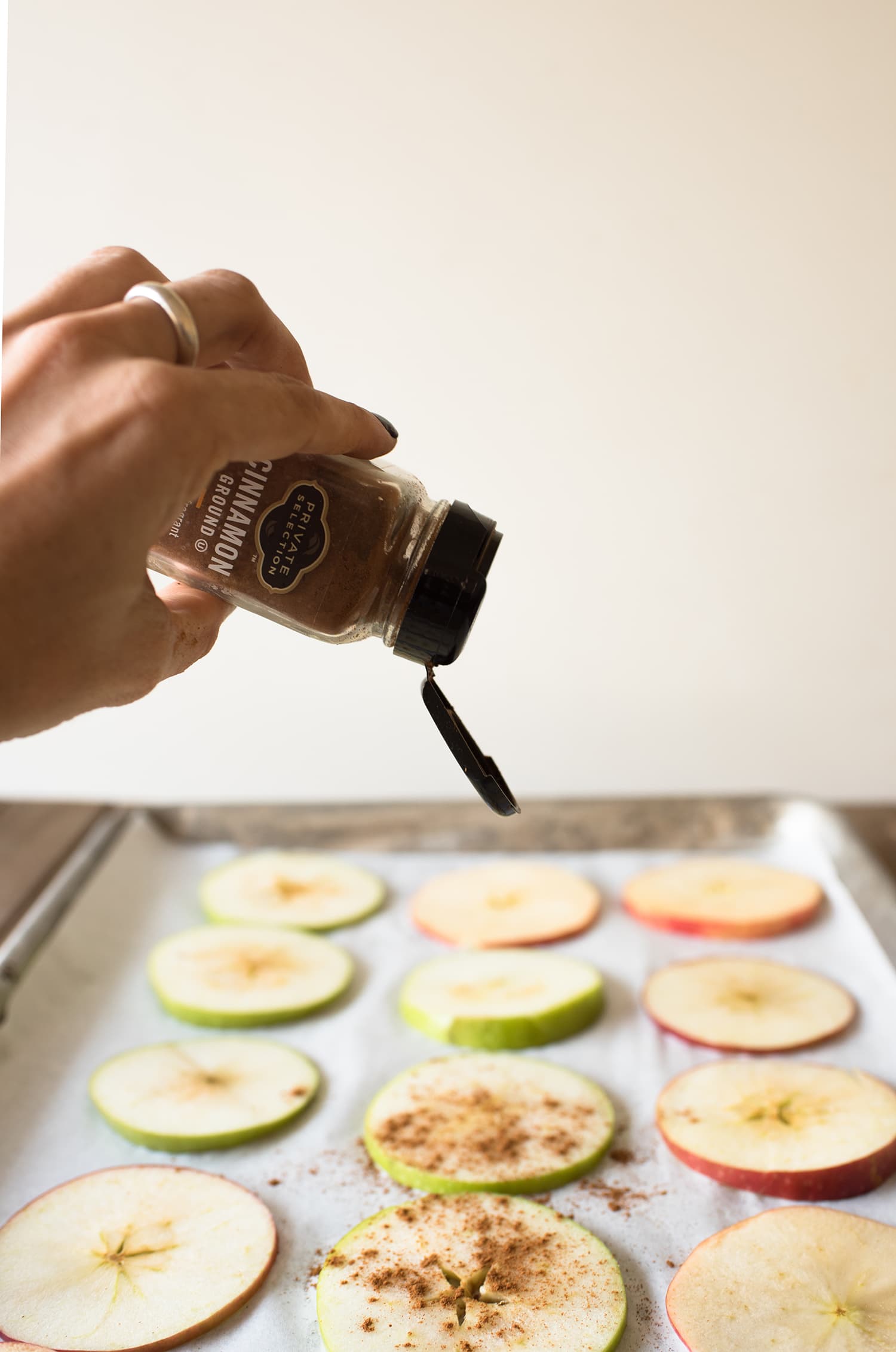 Cinnamon Apple Chips with Private Selection Ground Cinnamon