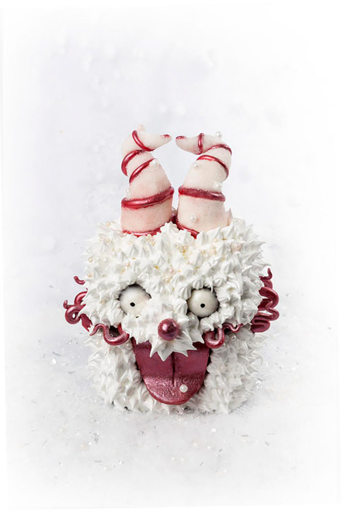 La Chateleine Creepy Halloween Cakes and Desserts - Snowflake Box