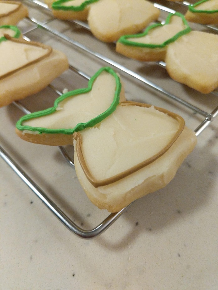 Iced Baby Yoda Cookies