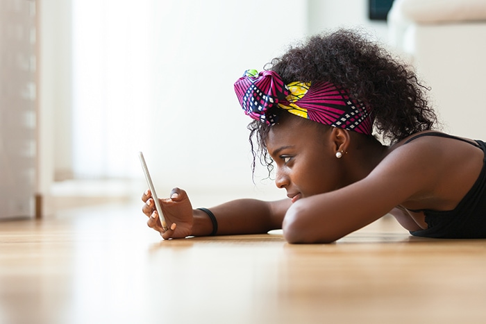 Dating During Coronavirus - woman on facetime