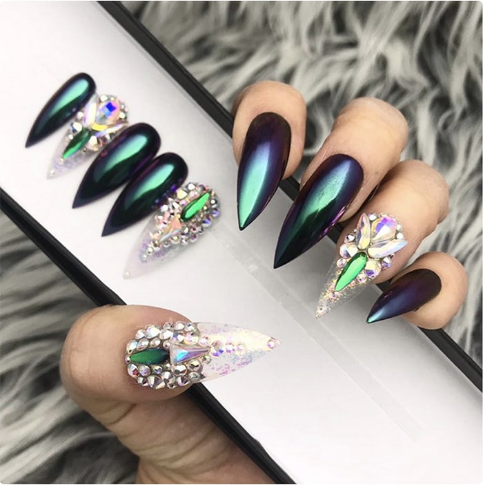 Best Press-On Nails - The Nailest