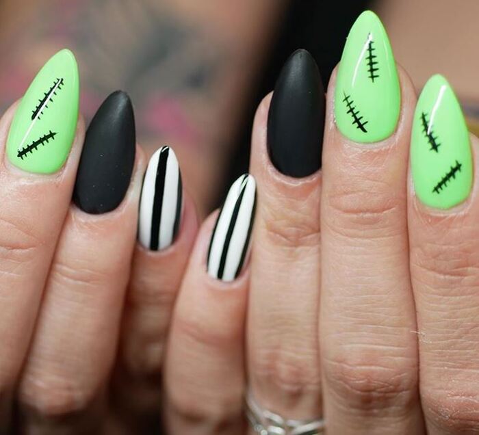 Black Halloween Nails - Stiches and stripes