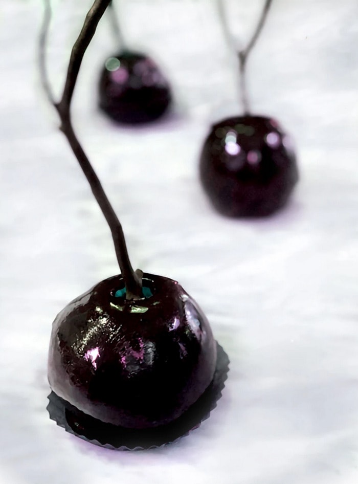 Hocus Pocus Desserts - Candied Poison Apples