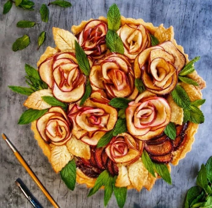 Unique Pies - Roses