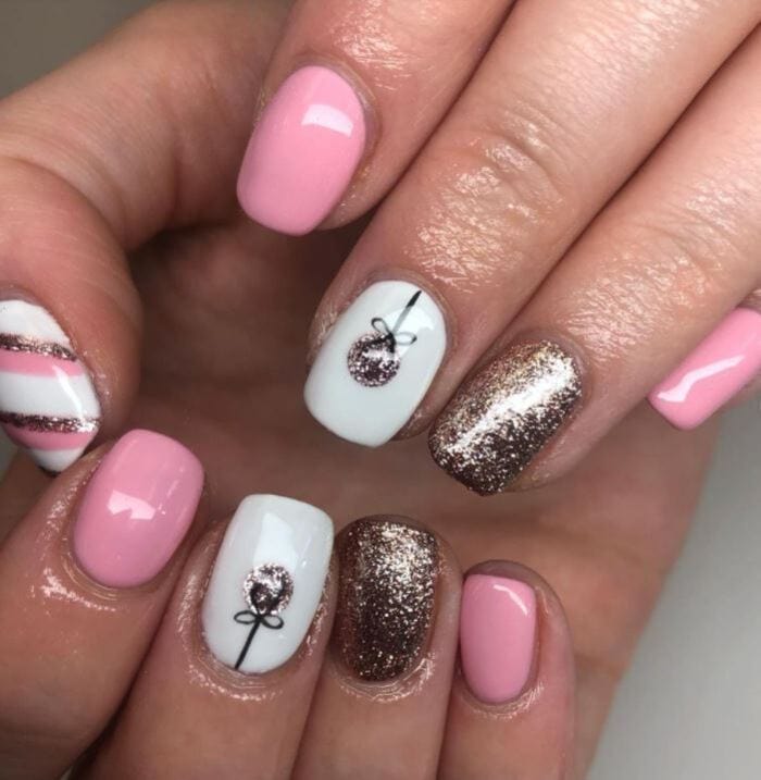 Christmas Nails - Pink and Gold nails