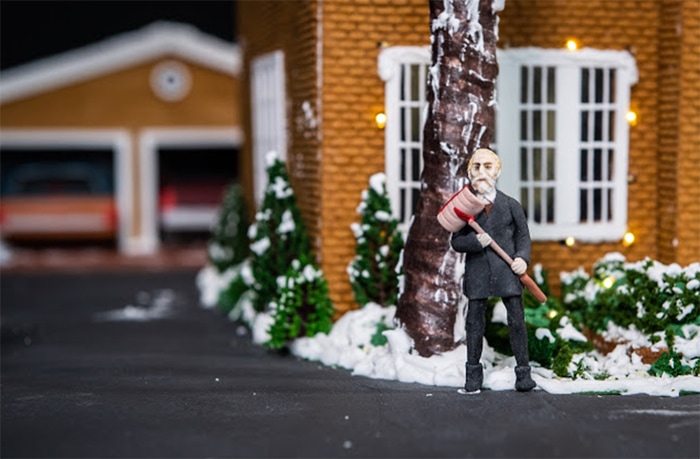 Home Alone House Gingerbread - Marley