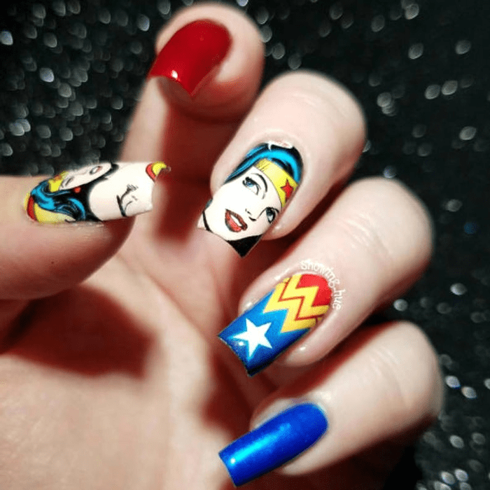 Wonder woman nails - Wonder woman printed