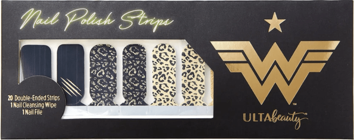 Wonder woman nails - Black and gold animal print