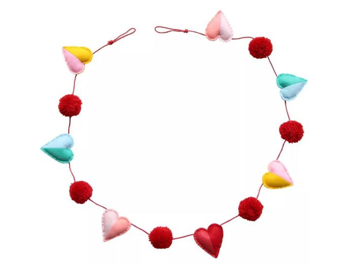 Target Valentines day - Heart Garland