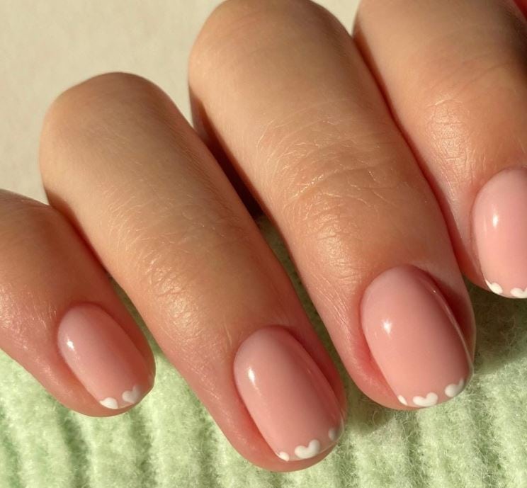 Valentines nails - Tiny cute hearts