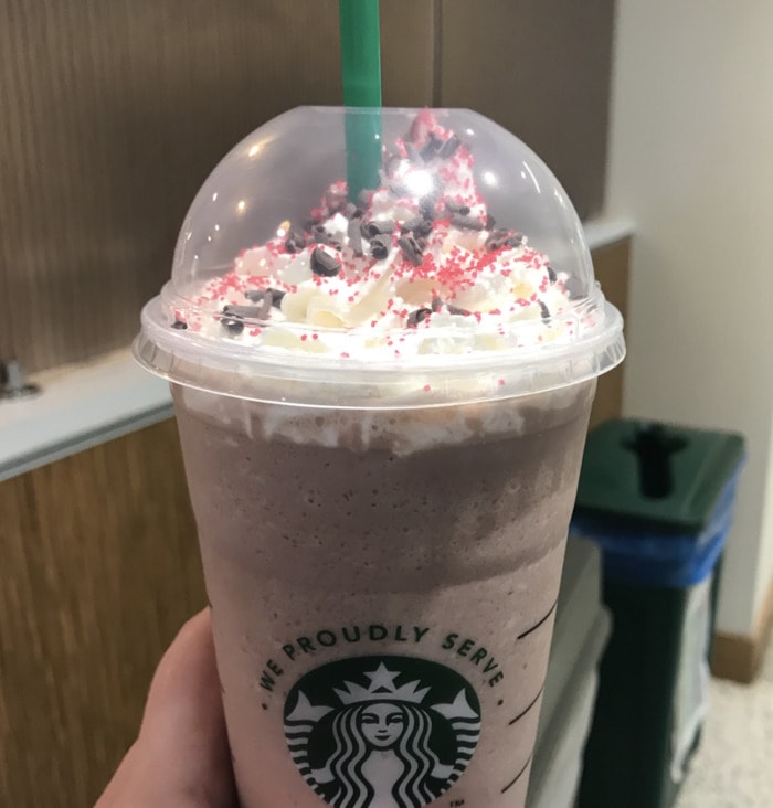 starbucks valentines day drinks - red velvet frappuccino