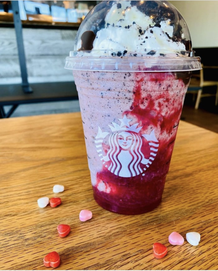 starbucks valentines day drinks - love bug frappuccino