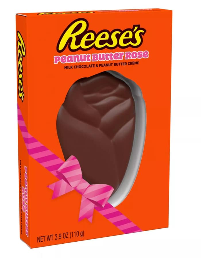 Valentines Day Snacks - reeses peanut butter rose