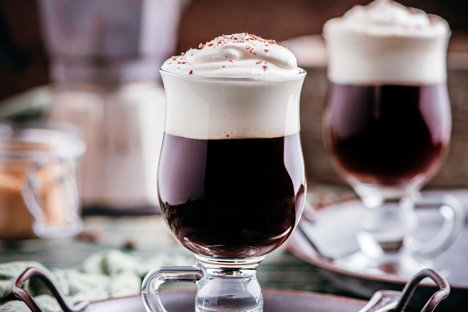 fiber huh Næste How to Make the Best Irish Coffee [RECIPE] - Let's Eat Cake