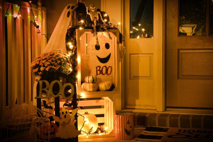 Halloween Instagram Captions - Ghost decor