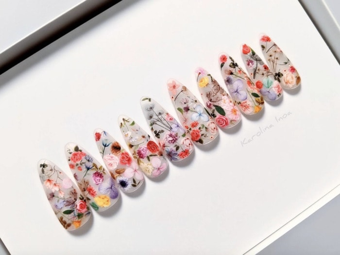 Spring Nails - Matte transparent floral press on nails