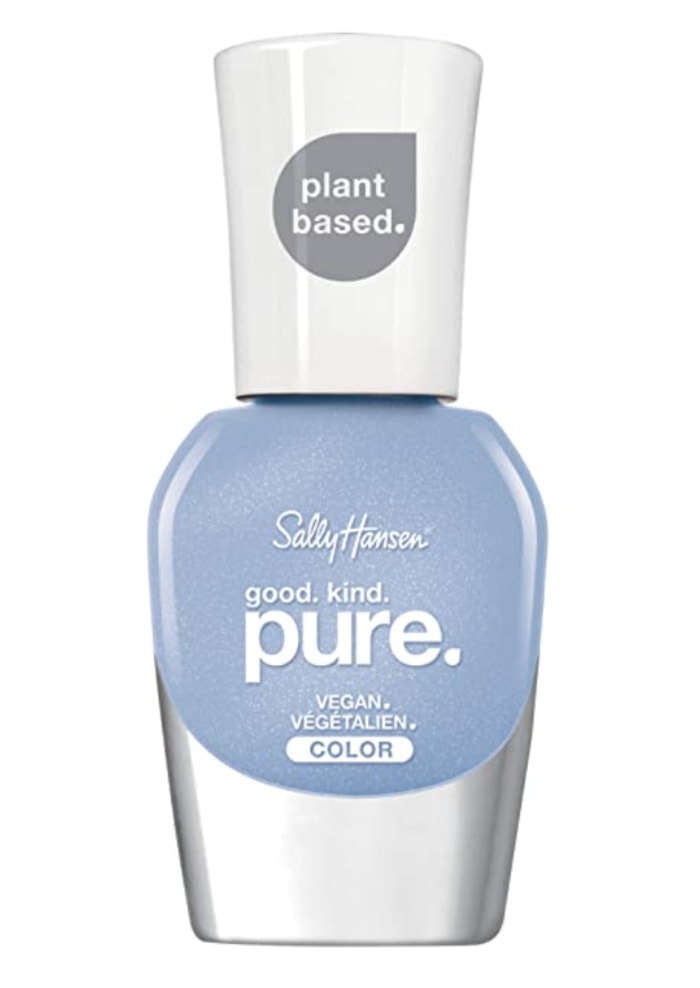 Summer Nail Colors 2021 - Sally Hansen Crystal Blue