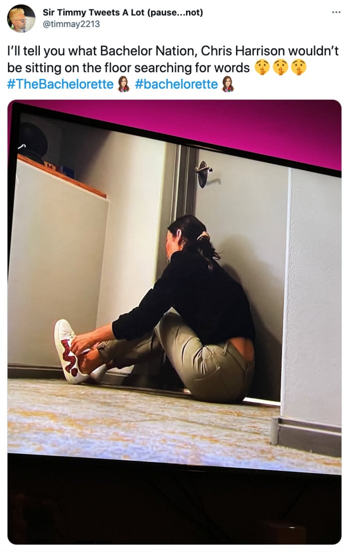 Bachelorette Tweets - Kaitlyn floor crying