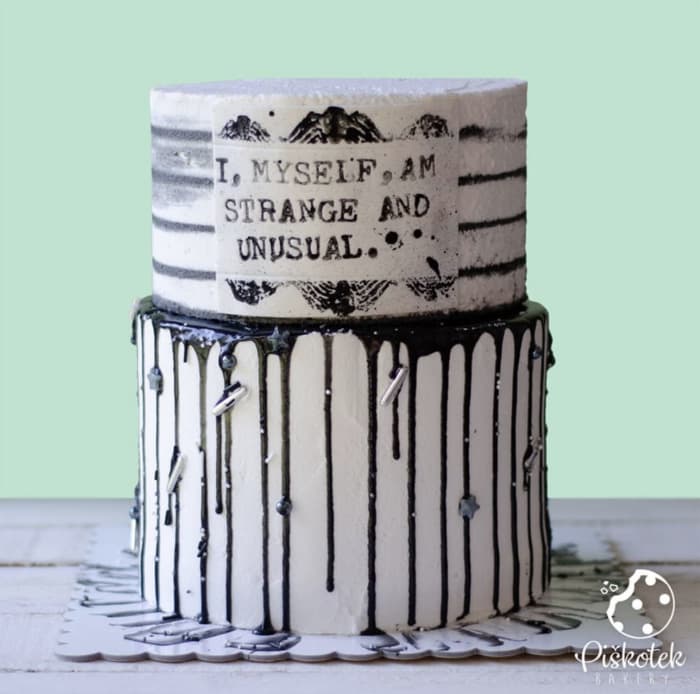 Beetlejuice Cakes - Strange and Unusual