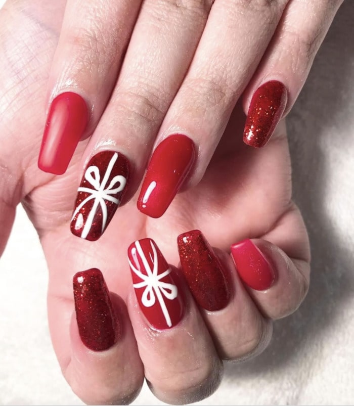 Christmas Nail Designs - present wrapped nails