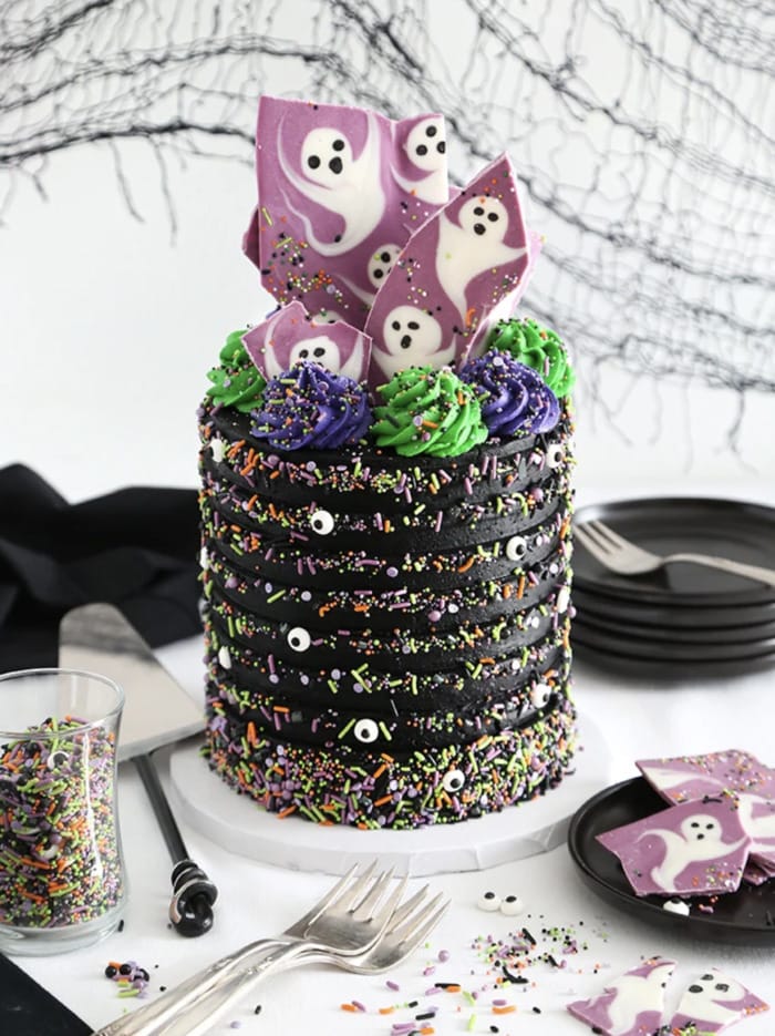 Halloween Cakes - Ghost Bark Sprinkle Bakes