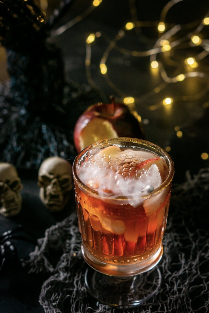 Halloween Cocktails - Poisioned Orchard 