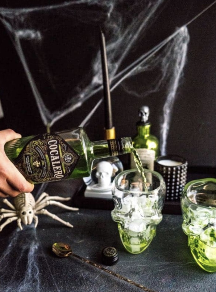 Halloween Cocktails - Smoking Skull