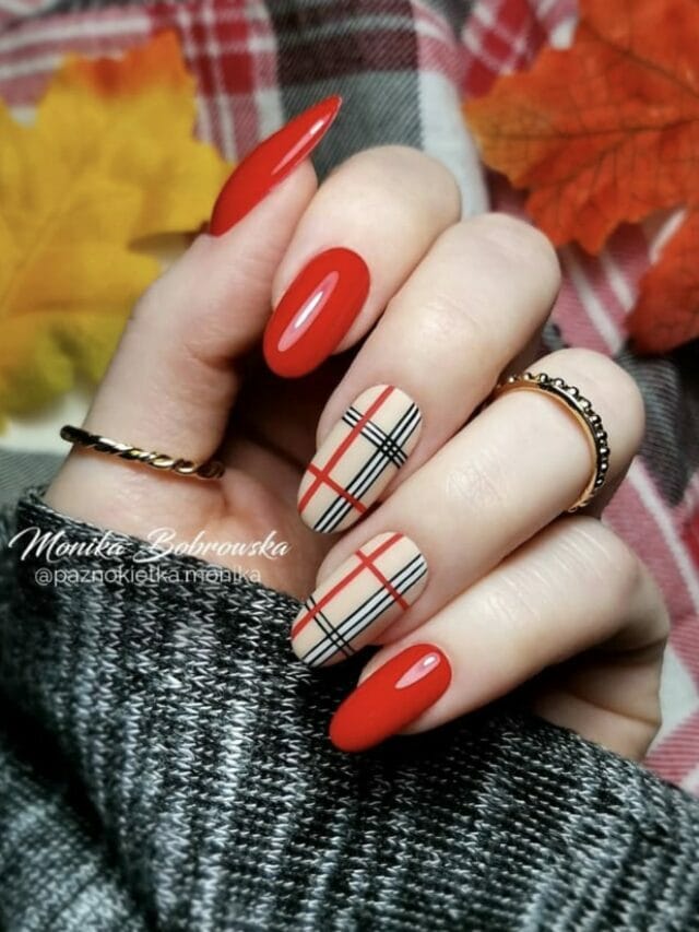 21 Christmas Nail Designs That Say Of Course I’m Dressing My Car Up As Rudolph