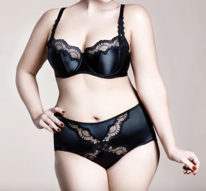 Lingerie Brands - Dita Von Teese Starlift Full Figure Bra