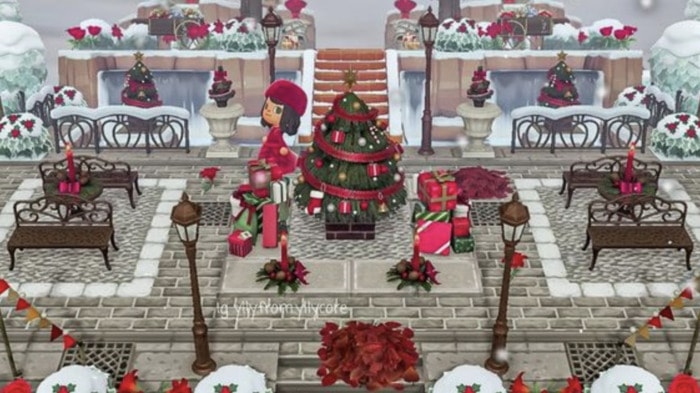 Animal Crossing Christmas Ideas - Central Tree