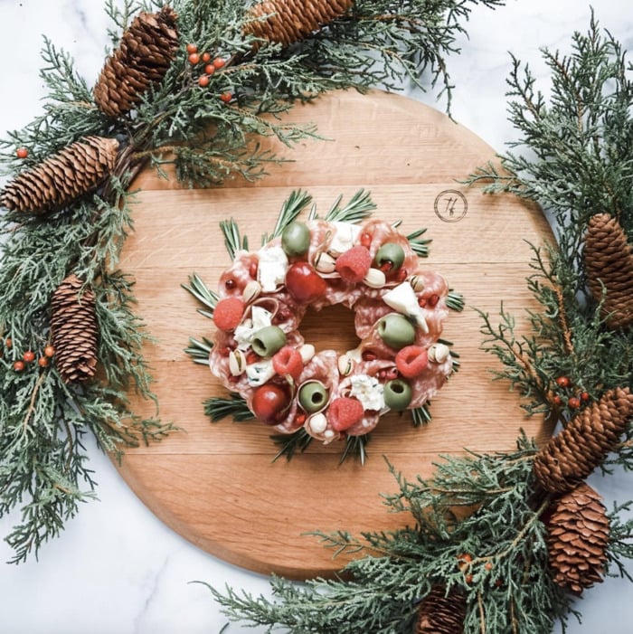 Christmas Charcuterie Boards - cheese wreath