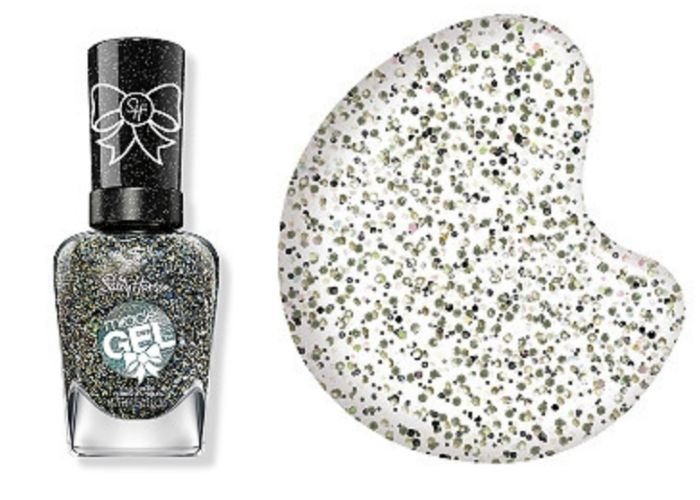 Christmas Nail Colors - Sally Hansen Glitter to Santa
