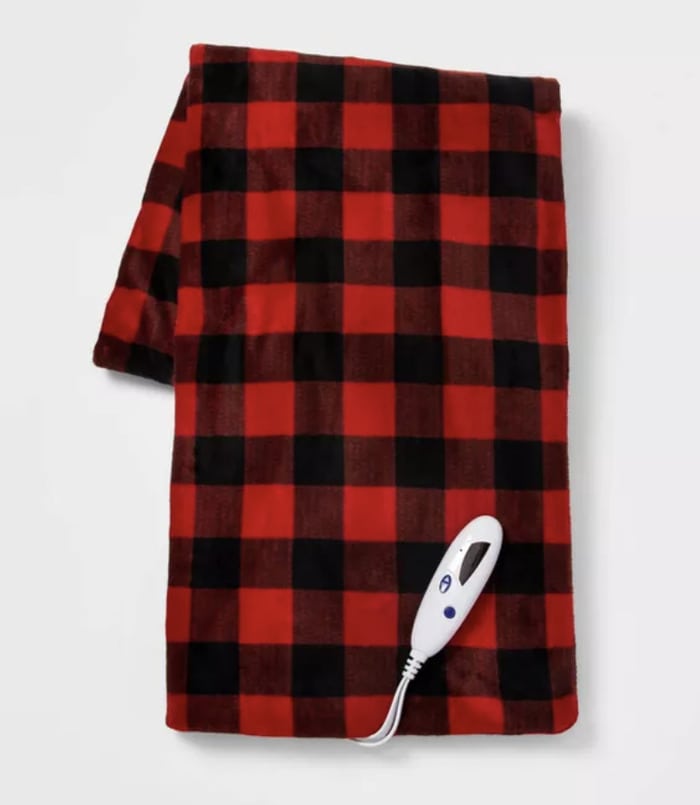 Target Black Friday Deals 2021 - Threshold Heated Microplush Throw Blanket
