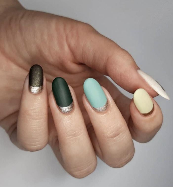 Skittles Manicure - cool tones gold